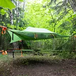 ラグジュアリーテント Naawa Nature Camp Korpo